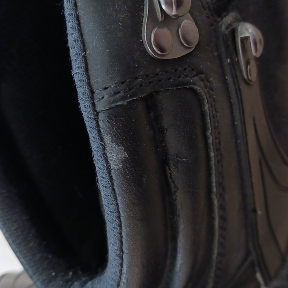 Keen Black Men's Boots - Picture 10 of 11